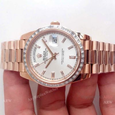Swiss 2836 Rolex DayDate II Rose Gold Silver Replica Watch - New Upgrade